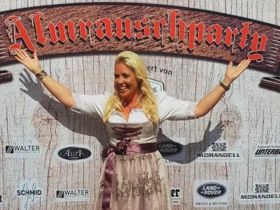 Presse, Promis & Parties auf Rosi`s Sonnbergstuben Bild 2