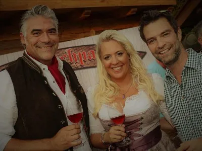 Presse, Promis & Parties auf Rosi`s Sonnbergstuben Bild 3
